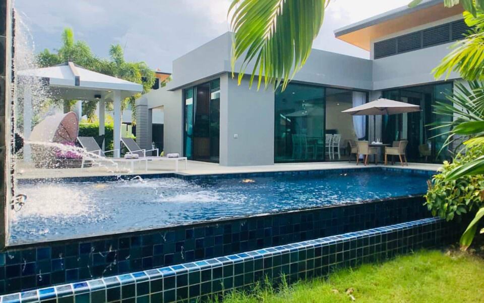 Baan Bua | Най Харн | Вилла с 3 спальнями, 260 м² и собственным бассейном