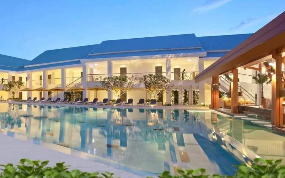 The Ozone Campus Villa, Вилла 3к 540 м2 — Аренда, Пхукет