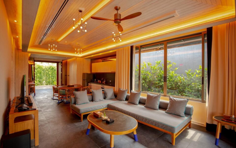 Baba Beach Club Private Residence, 5к Вилла на первой линии, 1 053 м2, Пхукет, Natai Beach
