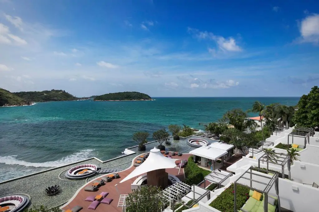 Phuket Nai harn Красивый пляж и голубое море
